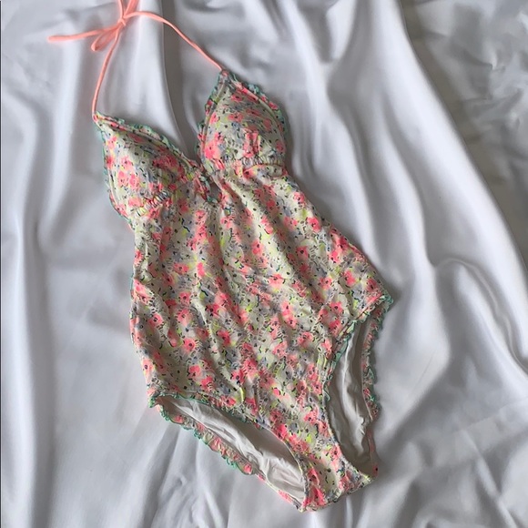 Victoria's Secret Other - Victoria’s Secret 1 Piece Swim Suit Size L